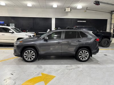 2020 Toyota RAV4 XLE Premium