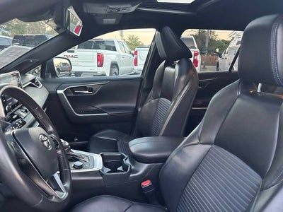 2020 Toyota RAV4 Hybrid XSE