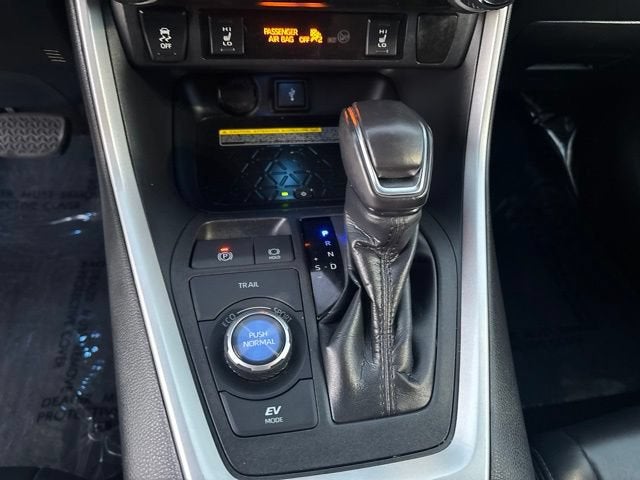 2020 Toyota RAV4 Hybrid XSE