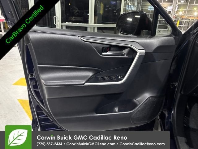 2019 Toyota RAV4 Hybrid XLE