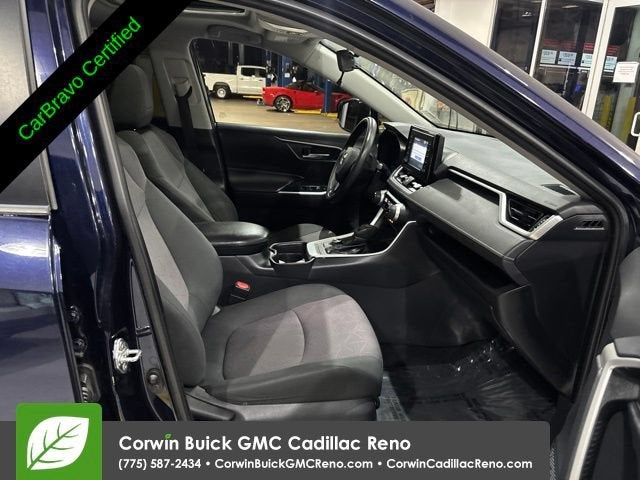 2019 Toyota RAV4 Hybrid XLE