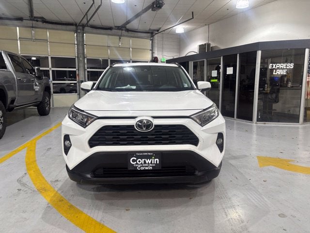 2020 Toyota RAV4 XLE