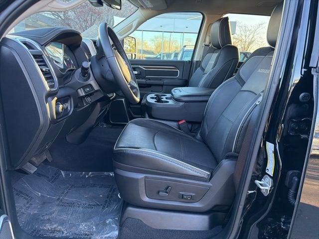 2024 RAM 3500 Laramie Crew Cab 4x4 6'4" Box