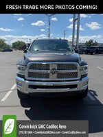 2017 RAM 3500 Laramie Crew Cab 4x4 8' Box