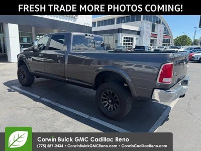 2017 RAM 3500 Laramie Crew Cab 4x4 8' Box