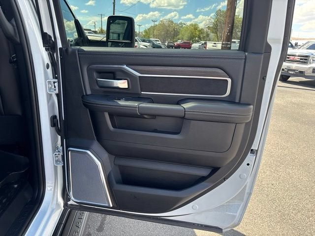 2025 RAM 2500 Laramie Mega Cab 4x4 6'4" Box