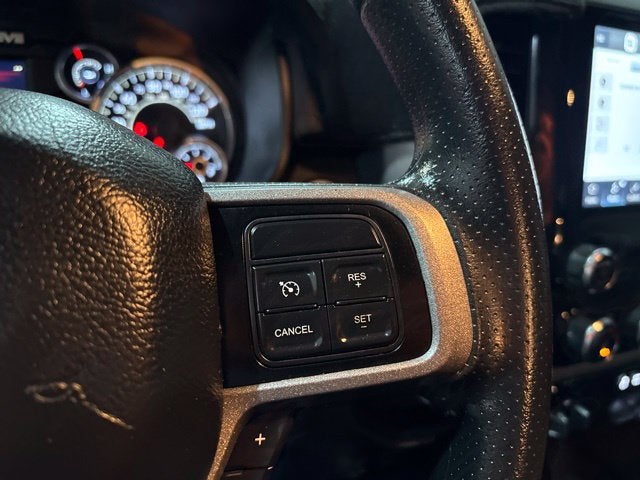 2022 RAM 2500 Tradesman Crew Cab 4x4 6'4" Box