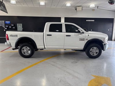 2017 RAM 2500 Tradesman Crew Cab 4x4 6'4" Box