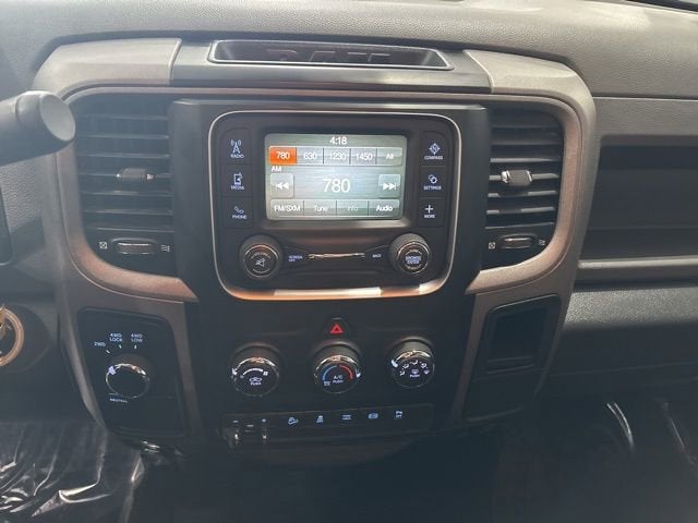 2017 RAM 2500 Tradesman Crew Cab 4x4 6'4" Box