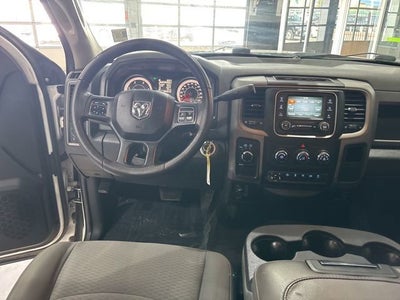 2017 RAM 2500 Tradesman Crew Cab 4x4 6'4" Box