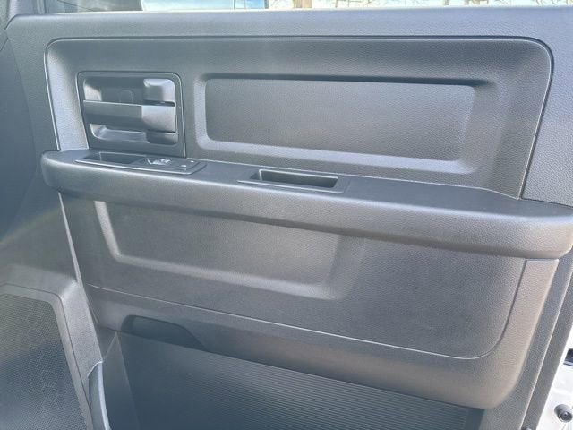 2018 RAM 2500 Tradesman Crew Cab 4x4 6'4" Box