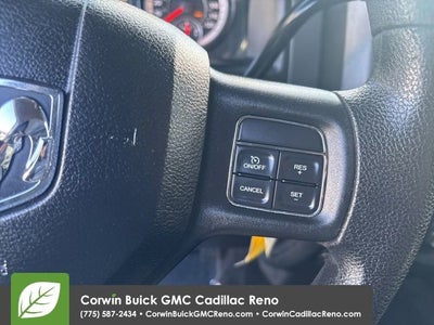 2017 RAM 2500 Tradesman Crew Cab 4x4 6'4" Box