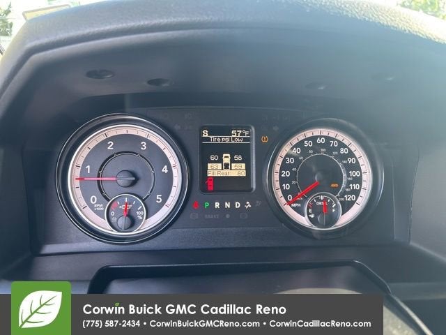 2017 RAM 2500 Tradesman Crew Cab 4x4 6'4" Box