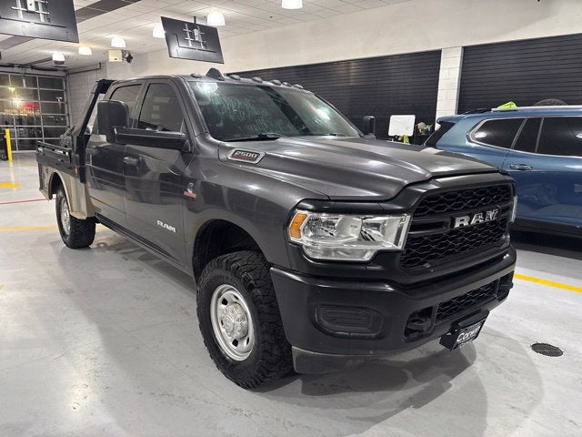 2022 RAM 2500 Tradesman Crew Cab 4x4 6'4" Box