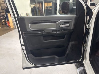 2022 RAM 2500 Big Horn Crew Cab 4x4 6'4" Box