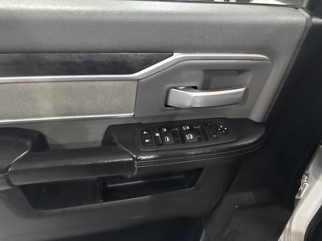 2022 RAM 2500 Big Horn Crew Cab 4x4 6'4" Box