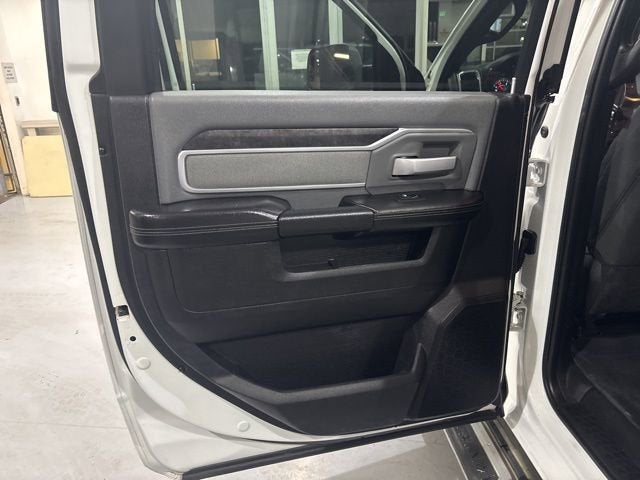 2022 RAM 2500 Big Horn Crew Cab 4x4 6'4" Box