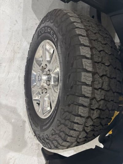 2022 RAM 2500 Big Horn Crew Cab 4x4 6'4" Box