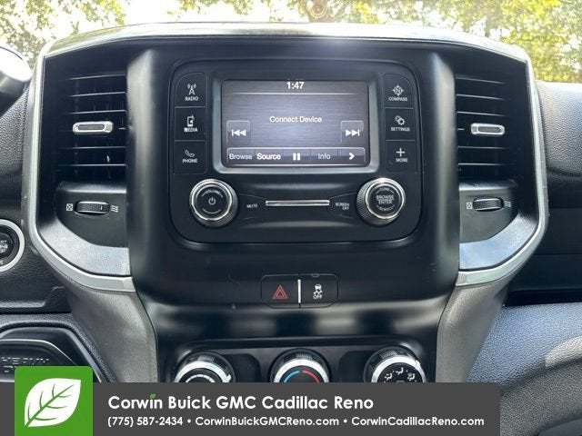 2019 RAM 2500 Big Horn Crew Cab 4x4 6'4" Box