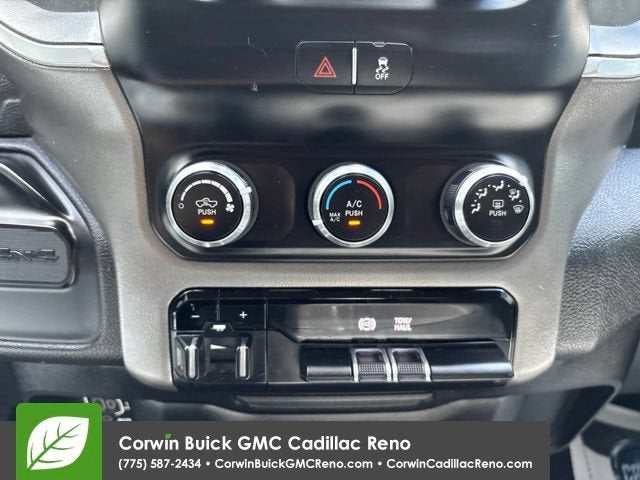 2019 RAM 2500 Big Horn Crew Cab 4x4 6'4" Box