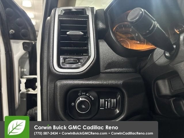 2019 RAM 2500 Big Horn Crew Cab 4x4 6'4" Box