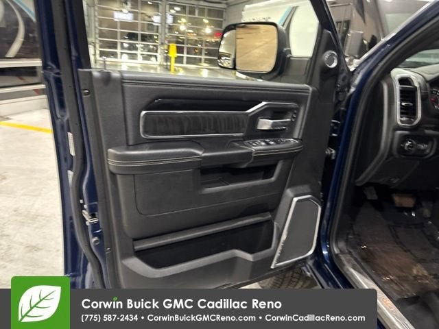 2022 RAM 2500 Laramie Crew Cab 4x4 6'4" Box