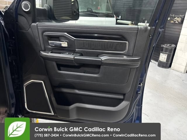 2022 RAM 2500 Laramie Crew Cab 4x4 6'4" Box