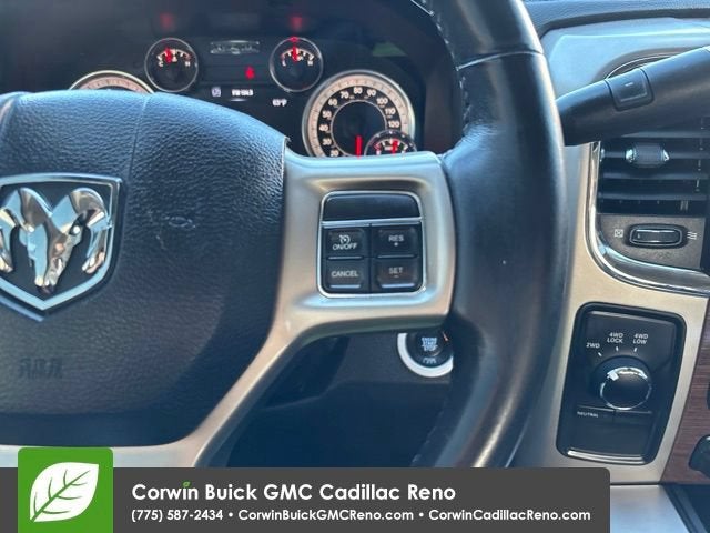 2017 RAM 2500 Laramie Crew Cab 4x4 6'4" Box