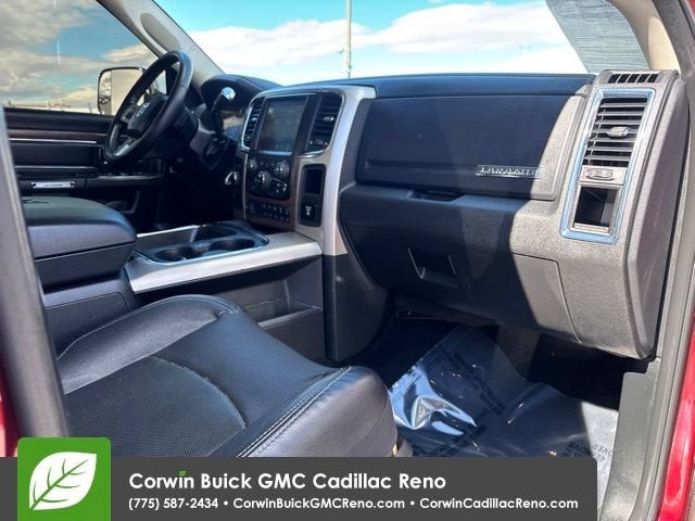 2017 RAM 2500 Laramie Crew Cab 4x4 6'4" Box