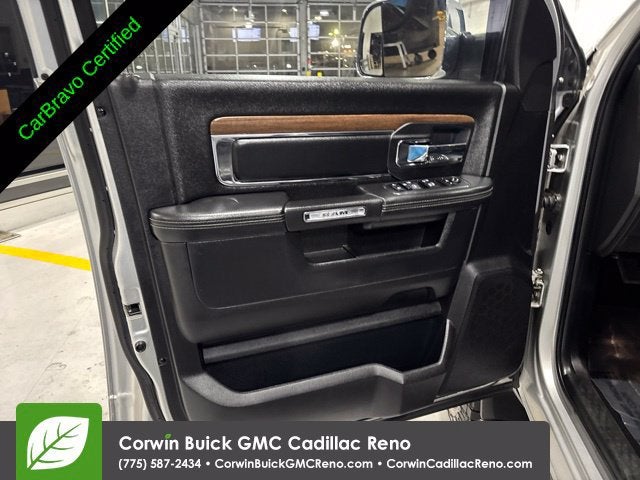 2017 RAM 2500 Laramie Crew Cab 4x4 6'4" Box