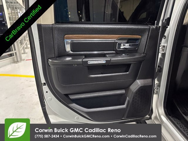 2017 RAM 2500 Laramie Crew Cab 4x4 6'4" Box