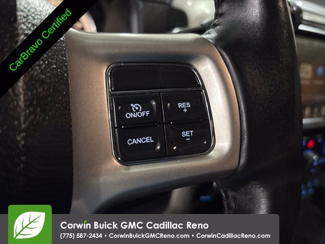 2017 RAM 2500 Laramie Crew Cab 4x4 6'4" Box