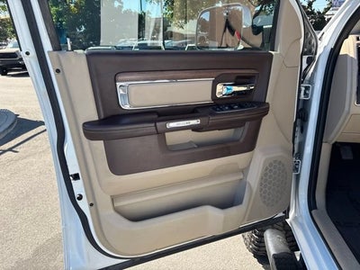 2018 RAM 2500 Laramie Crew Cab 4x4 6'4" Box
