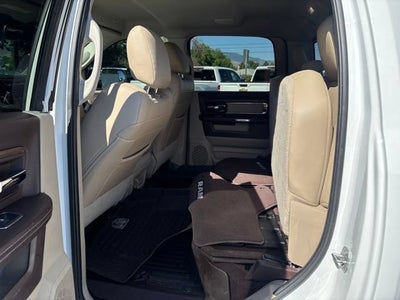 2018 RAM 2500 Laramie Crew Cab 4x4 6'4" Box