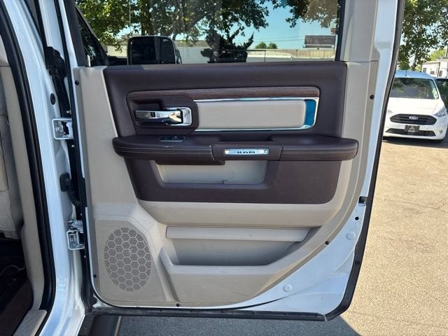 2018 RAM 2500 Laramie Crew Cab 4x4 6'4" Box