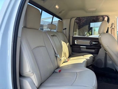 2018 RAM 2500 Laramie Crew Cab 4x4 6'4" Box
