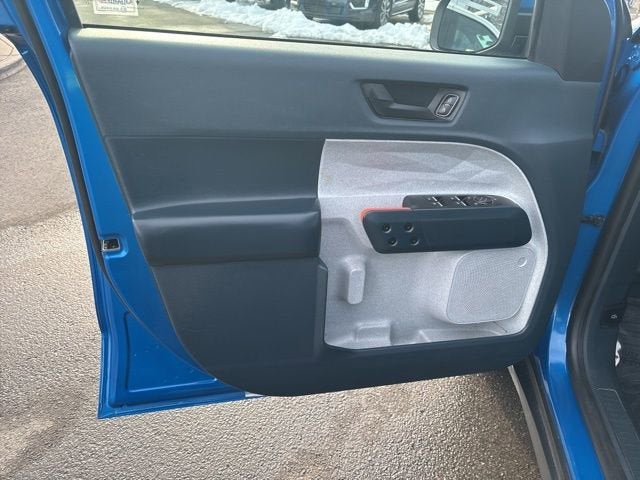 2022 Ford Maverick XL