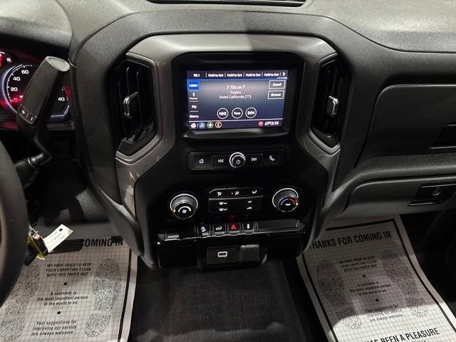 2020 Chevrolet Silverado 1500 Custom Trail Boss