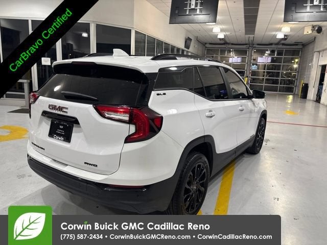 2024 GMC Terrain SLE