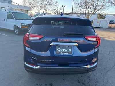 2023 GMC Terrain SLT