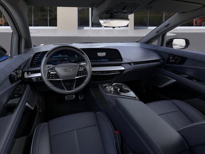 2025 Cadillac OPTIQ Luxury 2