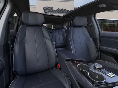 2025 Cadillac OPTIQ Luxury 2