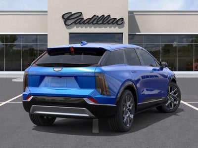 2025 Cadillac OPTIQ Luxury 2