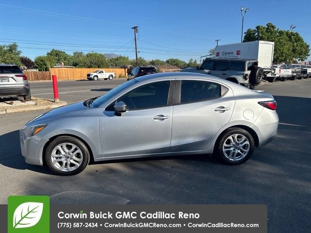 2017 Toyota Yaris iA BASE