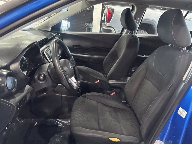 2022 Nissan Kicks S Xtronic CVT