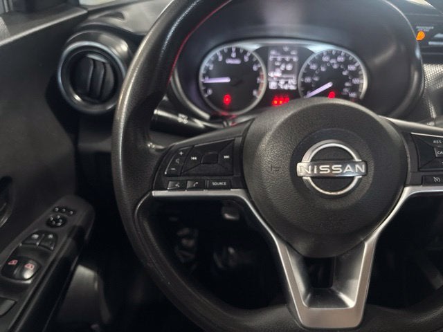 2022 Nissan Kicks S Xtronic CVT