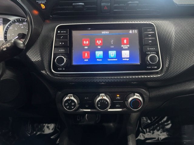 2022 Nissan Kicks S Xtronic CVT
