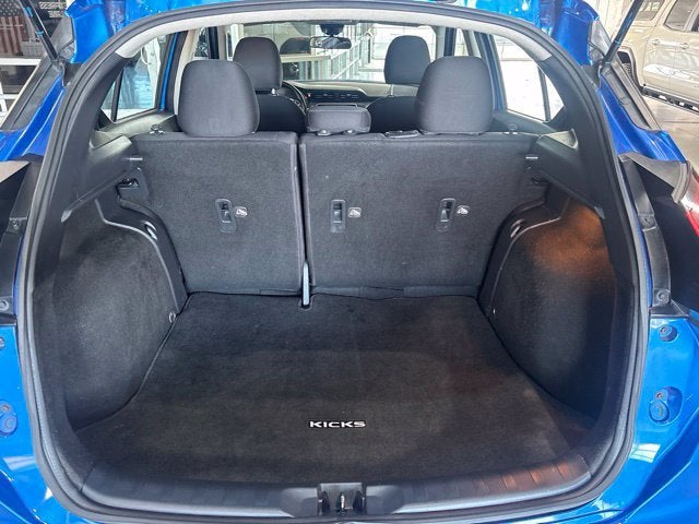 2022 Nissan Kicks S Xtronic CVT