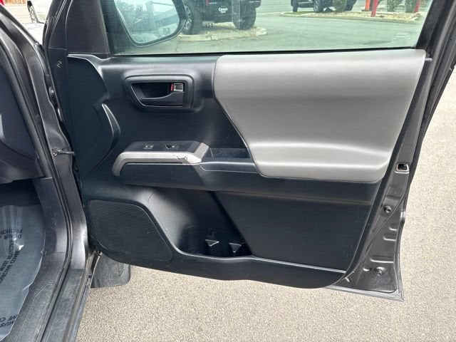 2017 Toyota Tacoma SR5 V6