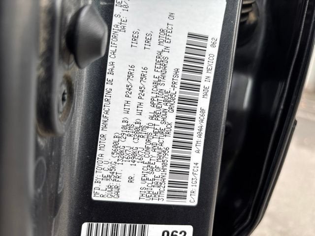 2017 Toyota Tacoma SR5 V6